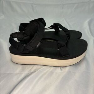 Teva Flatform Universal Platform Sandals Women’s 10